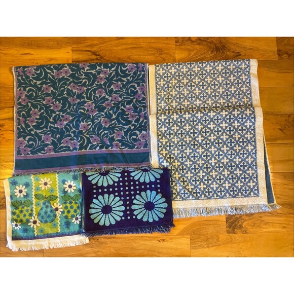 5 VTG Bath Hand Towel Colorful Fringe Sculpted Floral Mod Cannon JCP Fieldcrest - Picture 1 of 13